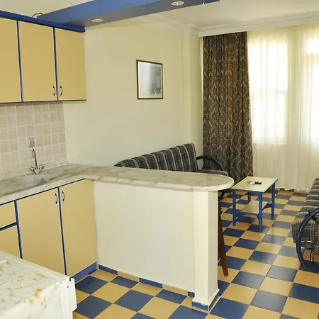 Appart hôtel Almera 5*