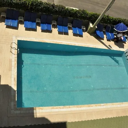 Appart hôtel Almera 5*